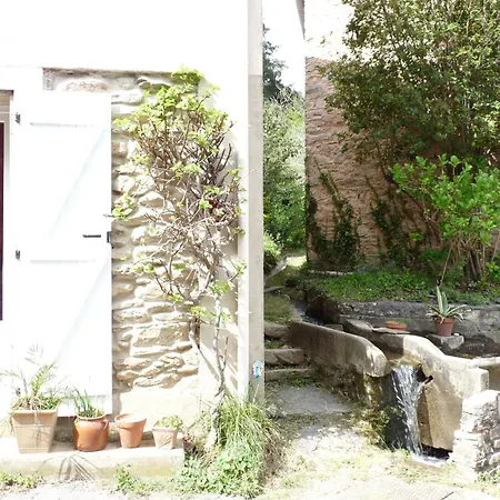 Holiday home Hameau Paisible Ardouane, A Cote Voie Verte