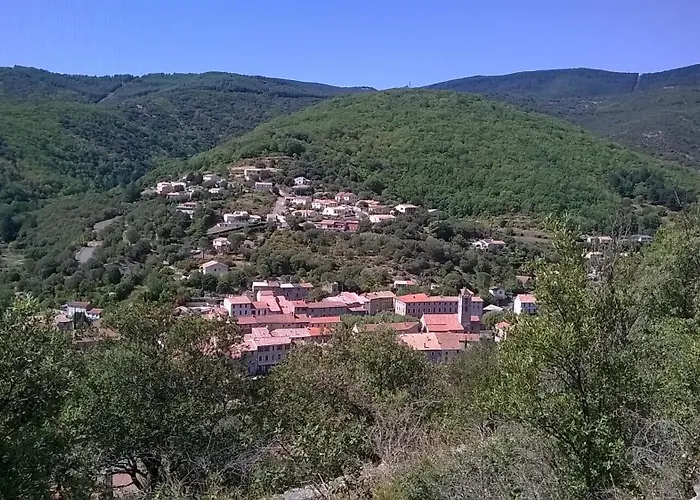 Hameau Paisible Ardouane, A Cote Voie Verte Ferienhaus