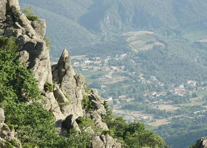 Hameau Paisible Ardouane, A Cote Voie Verte * Riols
