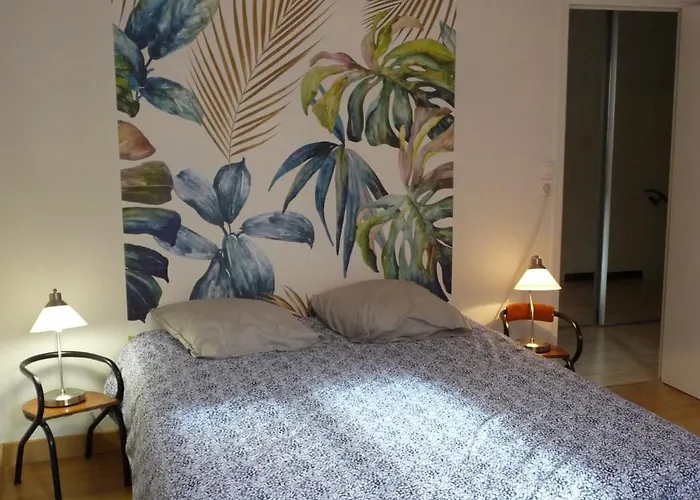 Hameau Paisible Ardouane, A Cote Voie Verte Ferienhaus Riols