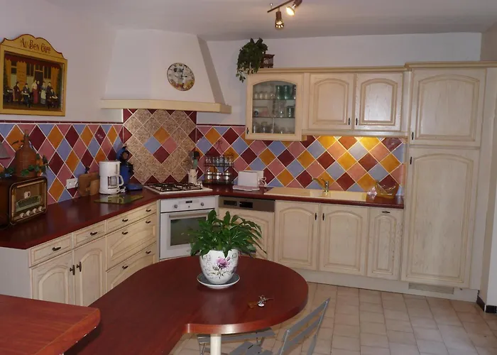 Ferienhaus Hameau Paisible Ardouane, A Cote Voie Verte